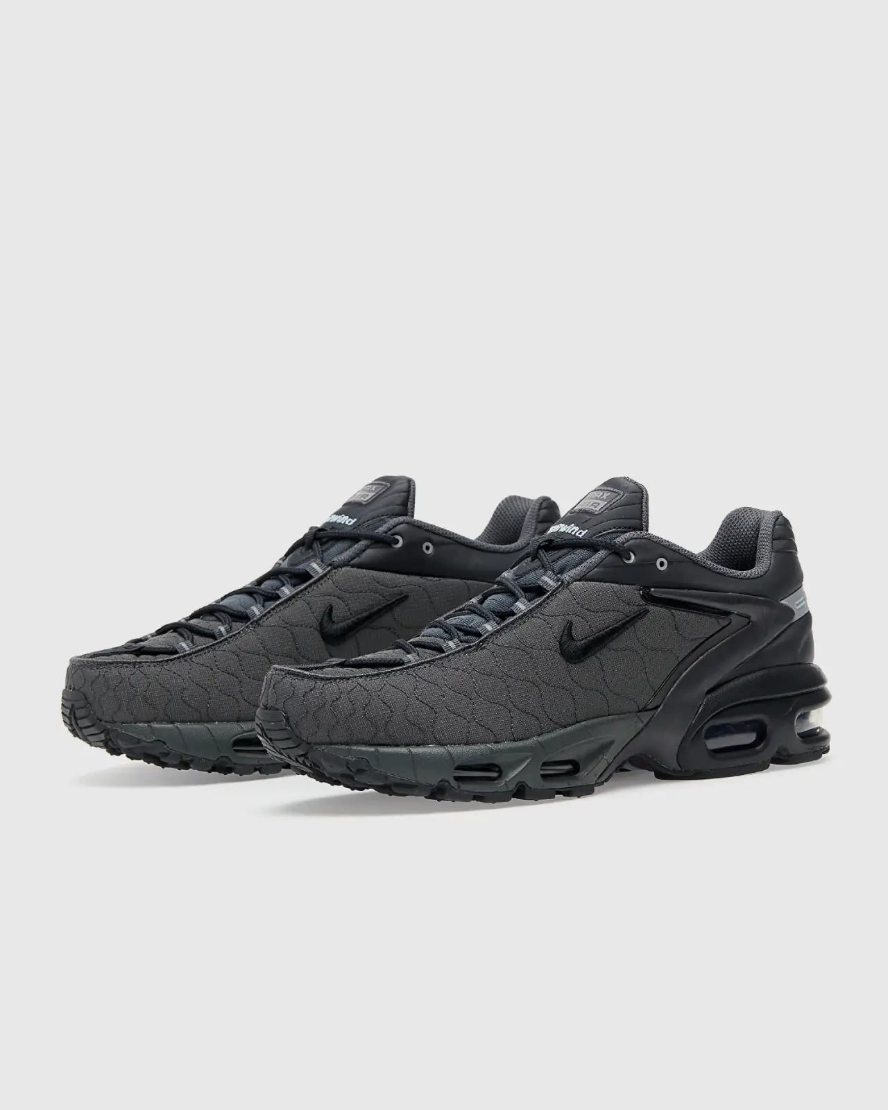 NIKE AIR MAX TAILWIND 1
