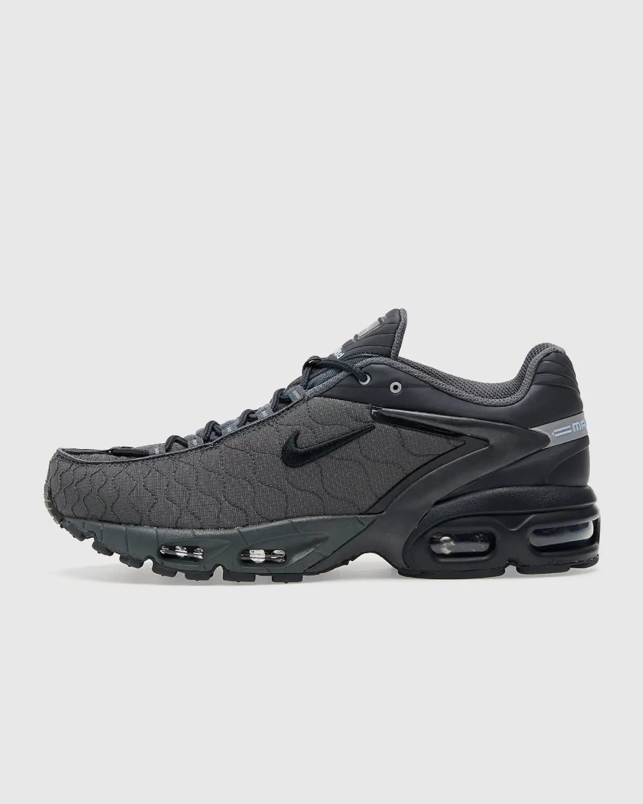 NIKE AIR MAX TAILWIND 1